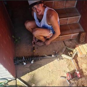 Meet your Posher, Max